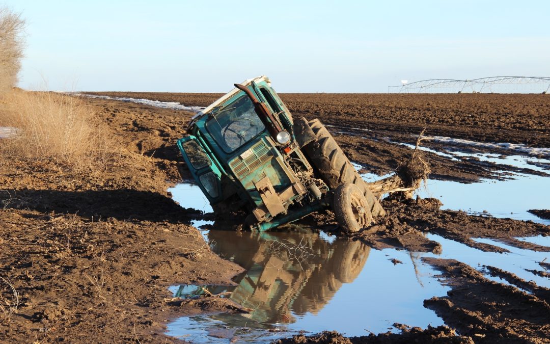 The Biggest Tractor Fails – and What They Teach Us